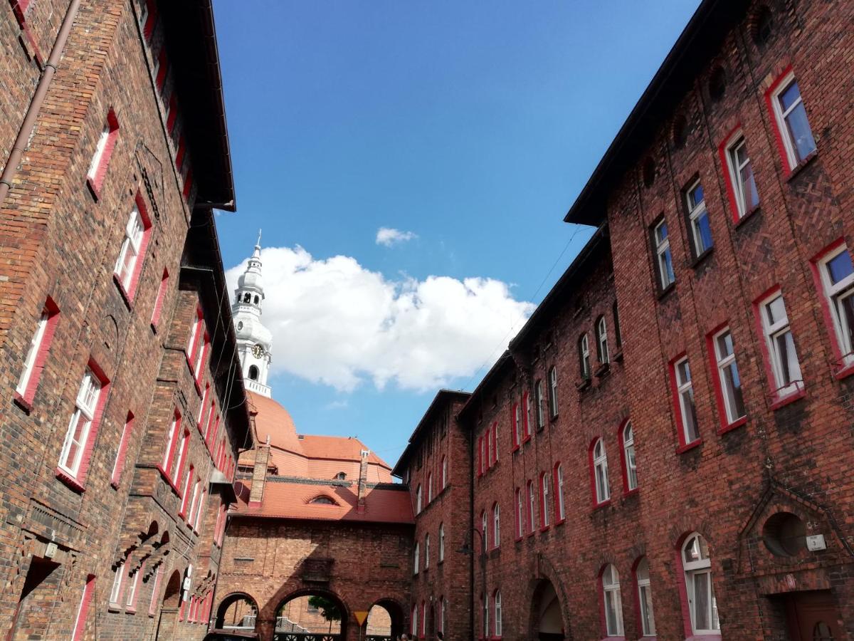 Tukej Apartament Na Nikiszu Katoviçe Dış mekan fotoğraf